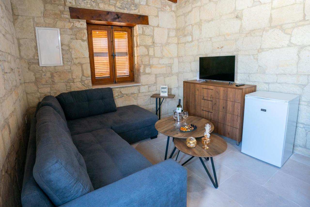 Eidyllio Luxury Suites Όμοδος Εξωτερικό φωτογραφία